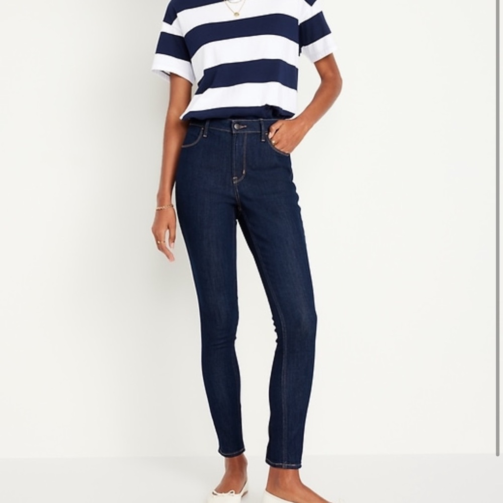 NWT Old Navy High-Rise Wow Super Skinny Jeans